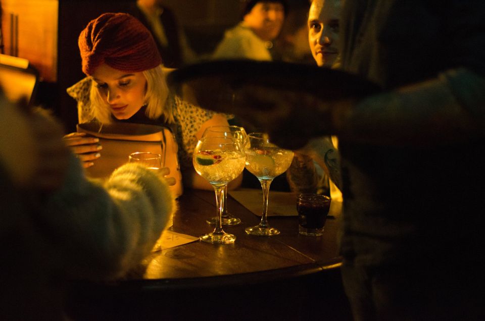 London: Murder Mystery Cruise With 3-Course Dinner - Important Participant Information