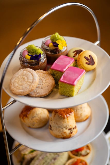 London: Natural History Museum Guided Tour & Afternoon Tea - A Deep Dive into the Experience