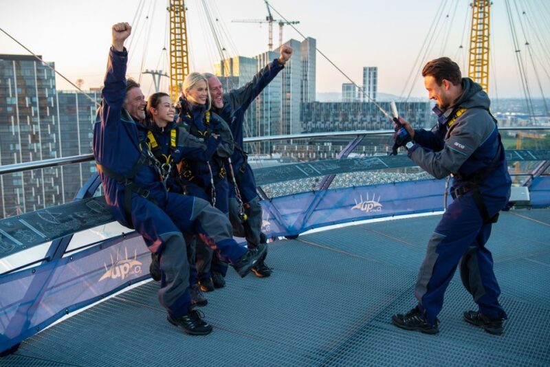 London: O2 Arena Rooftop Climbing Experience - Unique Features