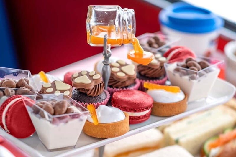 London: Paddington Bear Afternoon Tea Bus Tour & Audio Guide - An Inside Look at the Experience