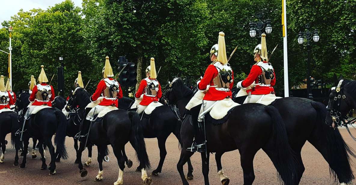 London: Palaces and Parliament Walking Tour - Itinerary Highlights