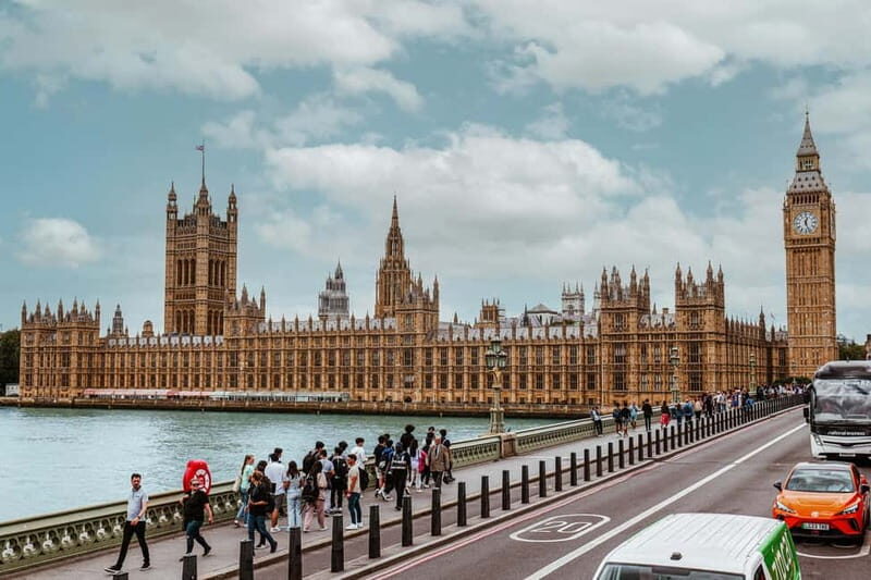 London: Premium 20+ Sights Tour with Expert Local Guide - A Walk Through London’s Heart: What to Expect