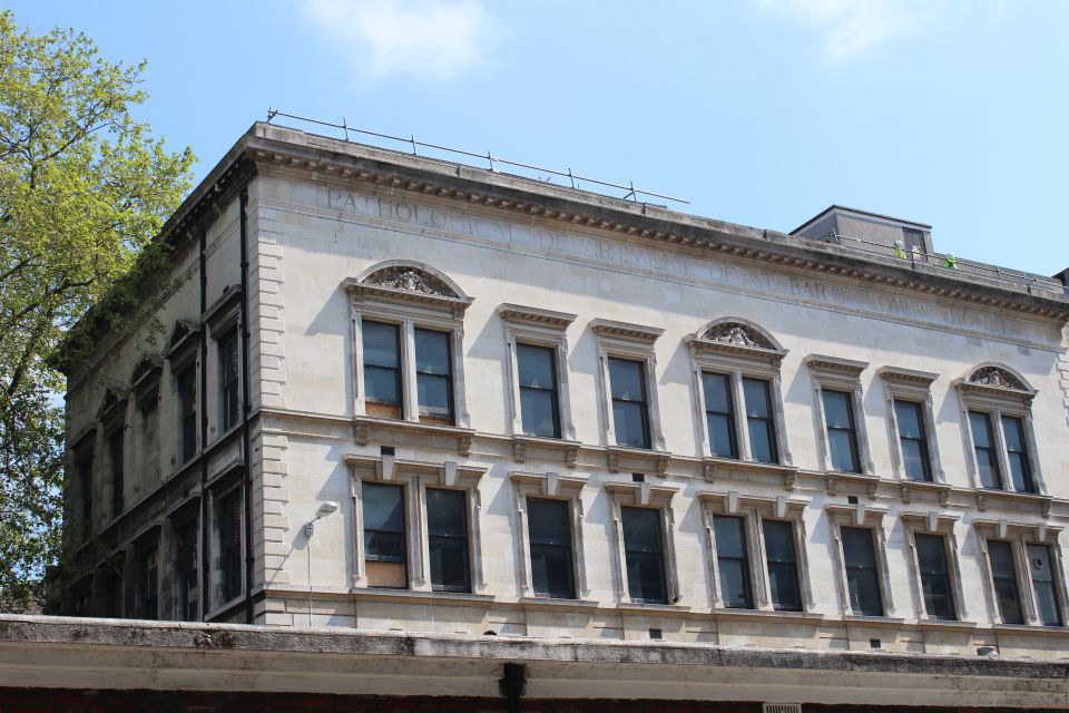 London: Private 3-Hour Sherlock Locations Tour by Black Taxi - Experience in a Black Taxi