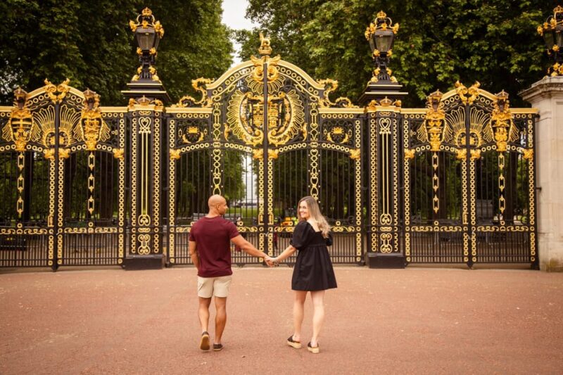 London: Private Couples Photography Session With Landmarks - Flexible Travel Plans