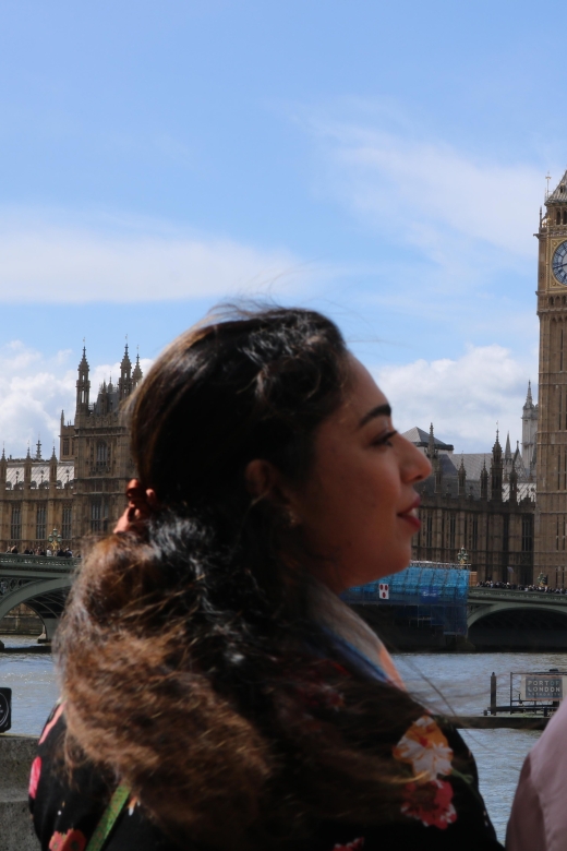 London: Private Photoshoot Tour (Customisable) - Unique Experience Tailored for You