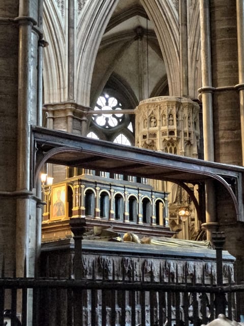 London Private Tour: Westminster Abbey and Guard Change - An In-Depth Look at the Tour Experience