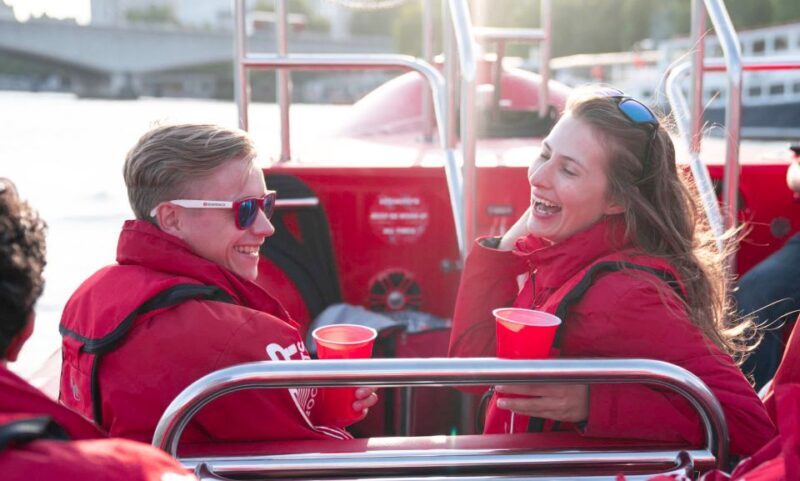 London: River Thames Sunset Speedboat Experience with Drink - FAQ