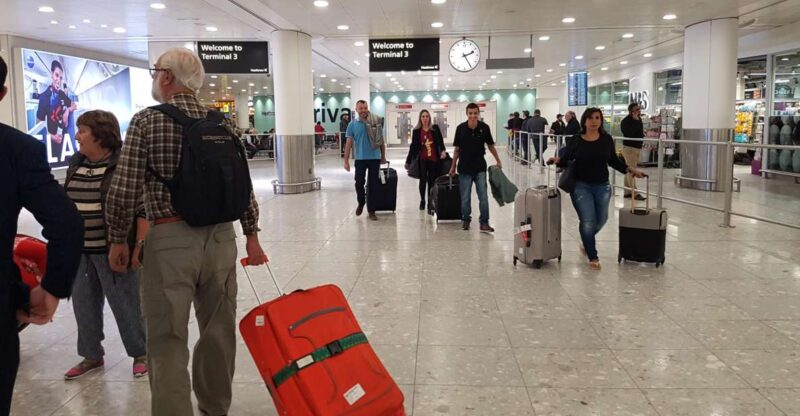 London: Shared Transfer From Heathrow Airport to London - Booking Information