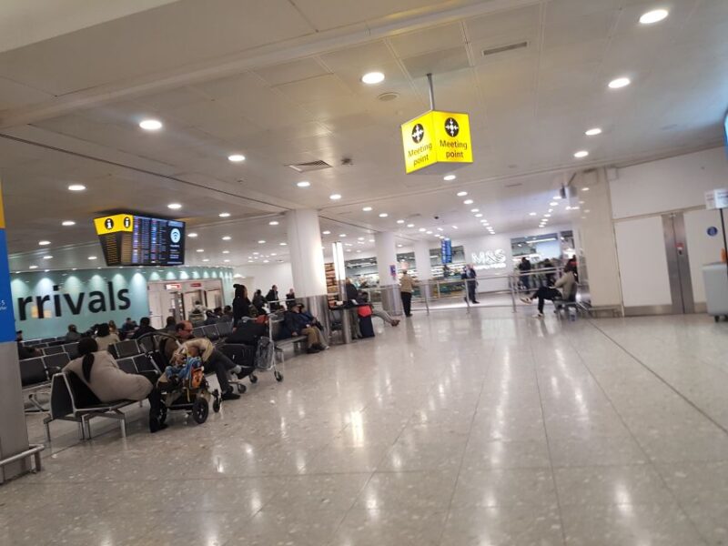 London: Shared Transfer From Heathrow Airport to London - Frequently Asked Questions