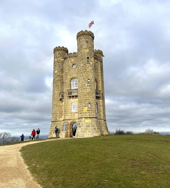 London: Small Group Cotswolds Trip with Bourton-on-the-Water - Who This Tour Is Best For