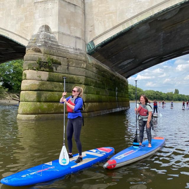London: Stand Up Paddleboarding on the Tidal Thames - Exploring the Thames from a New Angle