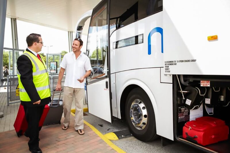 London: Stansted Airport From/To Central London Bus Transfer - Service Features