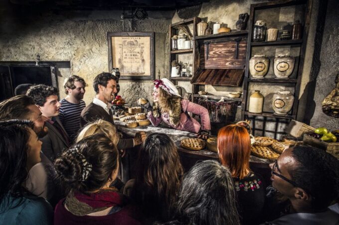 London: The London Dungeon and London Eye Combo Ticket - Customer Ratings and Feedback