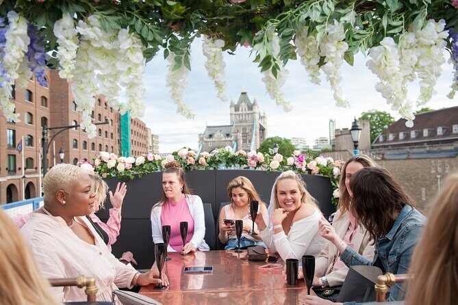 London Tootbus Bar Bus Sunset Tour with Drinks - FAQ