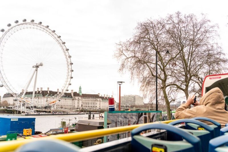 London: Tootbus Must-See Hop-On Hop-Off Bus Tour with Cruise - Navigating the Land: Routes, Stops, and Landmarks