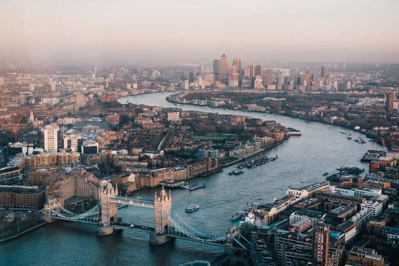 London: Top Attractions and City Highlights Walking Tour - Key Points