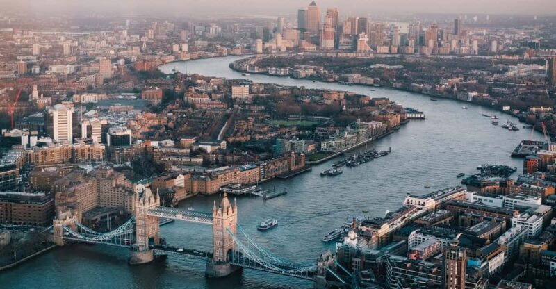 London: Top Attractions and City Highlights Walking Tour - Itinerary at a Glance