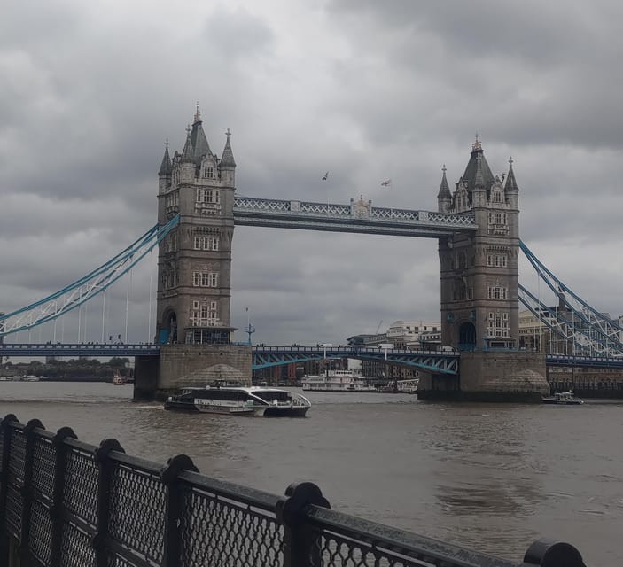 London: Tower of London and Tower Bridge Private Tour - Introduction to the Experience