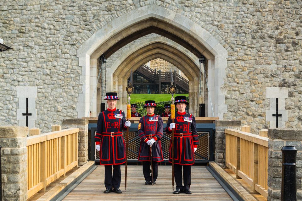 London: Tower of London, Beefeater Welcome, and Crown Jewels - Inclusions of the Experience
