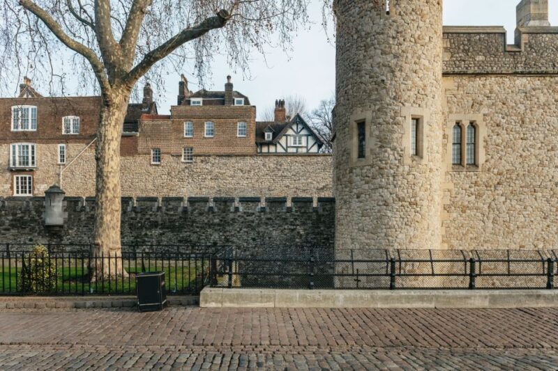 London: Tower of London Entry & Beefeater Private Audience - Introduction