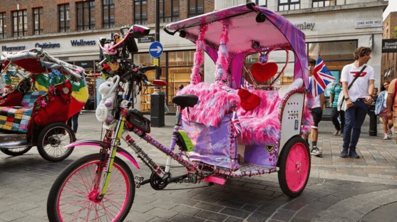 London: Tower of London Guided Tour and Nearby Rickshaw Ride - Authentic Reviews and What Travelers Say