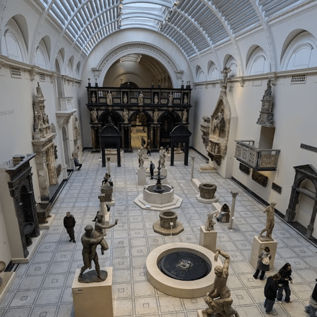 London: Victoria and Albert Private Tour with Expert Guide - Frequently Asked Questions