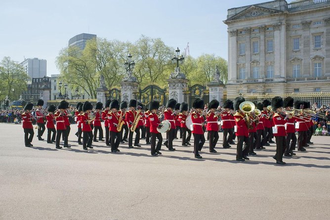 London Vintage Bus Tour Including River Thames Cruise With Optional Lunch - Lunch Option