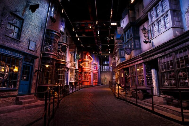 London: Warner Bros. Studio Harry Potter Tour & Branded Bus - Authentic Experiences and Honest Impressions