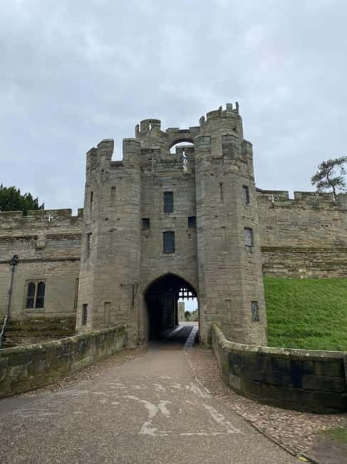 London: Warwick Castle and Blenheim Palace - FAQs