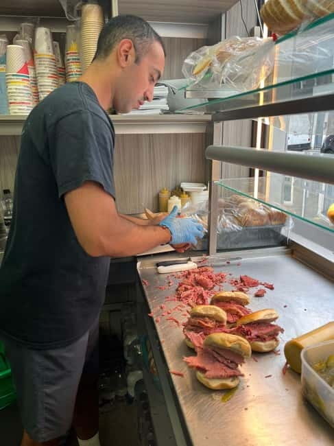 London's East End Food & History Tour: Choose Your Own Menu - Final Thoughts: Who Will Love This?