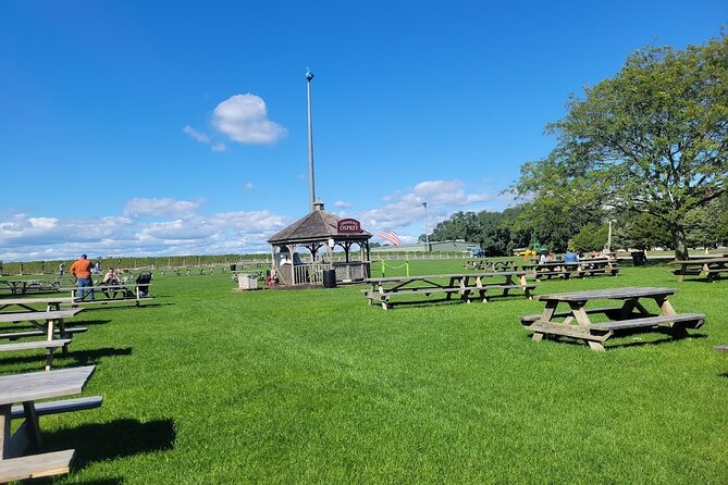 Long Island Winery Tour - Getting to the Winery