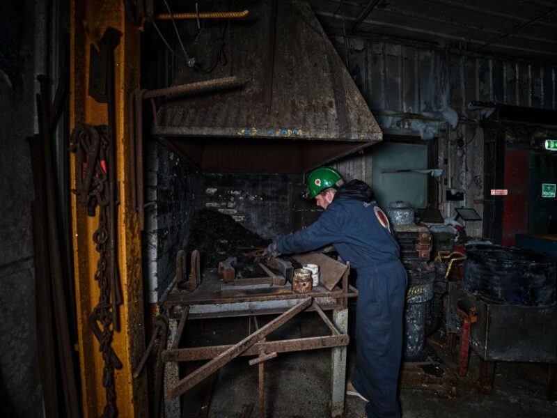 Longyearbyen: Historic Coal Mine Tour at Gruve 3 - Itinerary and Logistics