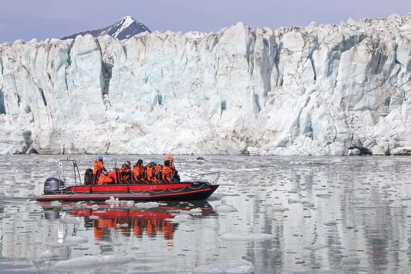 Longyearbyen: Pyramiden & Glacier Arctic Boat Tour - Key Points