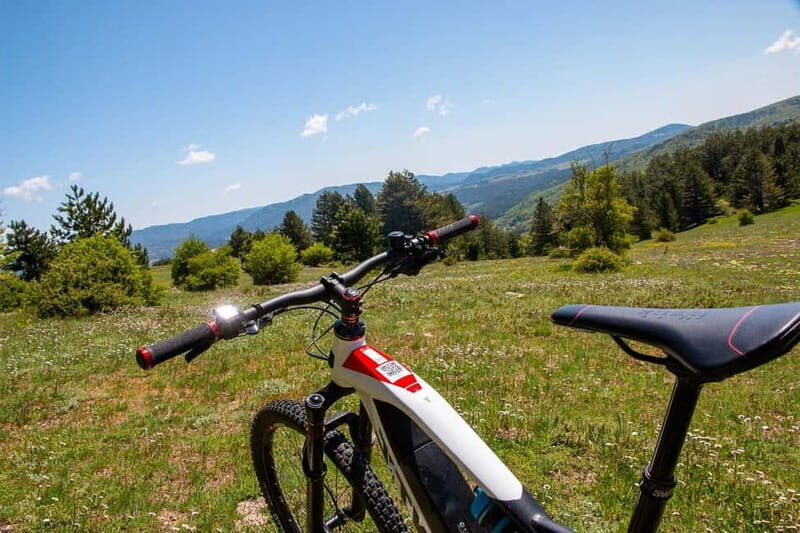 Lorica: e-bike rental - Key Points