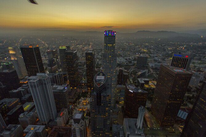Los Angeles Hollywood Sign & City Tour by Helicopter - A Bird’s Eye View of Hollywood and LA