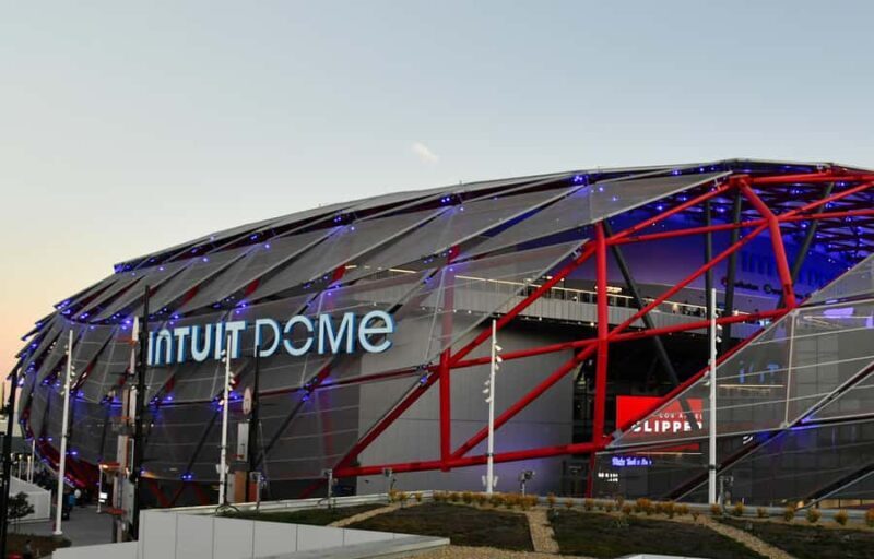 Los Angeles: Los Angeles Clippers Basketball Game Ticket - A Closer Look at the Clippers Game Experience