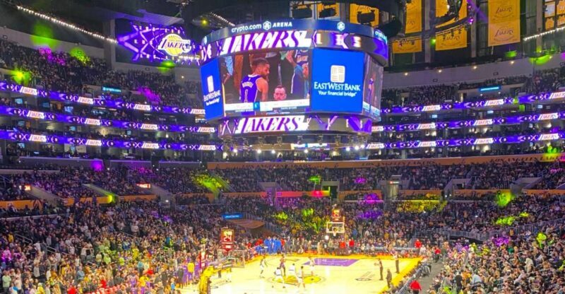 Los Angeles: Los Angeles Lakers Basketball Game Ticket - The Experience Inside Crypto.com Arena
