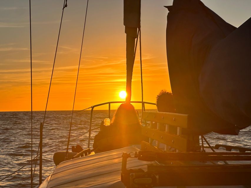 Los Angeles: Marina Del Rey Cruise on a Classic Sailboat - Marina Del Rey Sailboat Cruise
