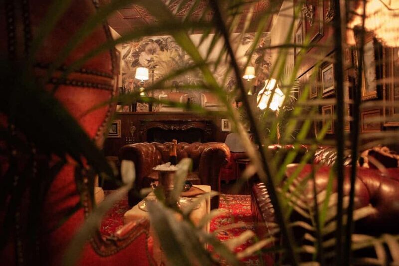 Los Angeles: One On One Recording Studios Tour - Key Points