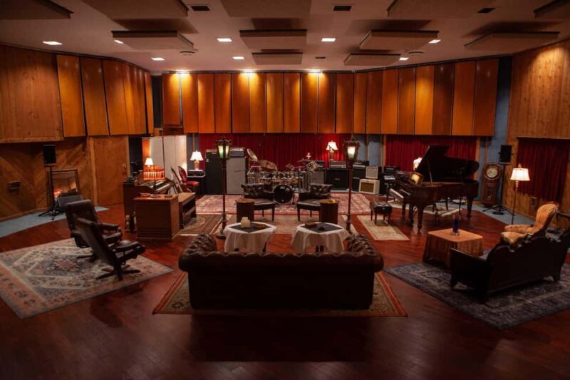 Los Angeles: One On One Recording Studios Tour - What Makes the One On One Recording Studios Tour Special?