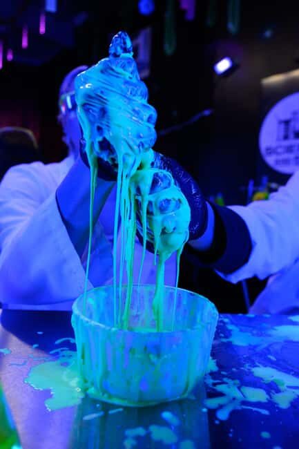 Los Angeles: Science and Sip The Drunken Laboratory - FAQ