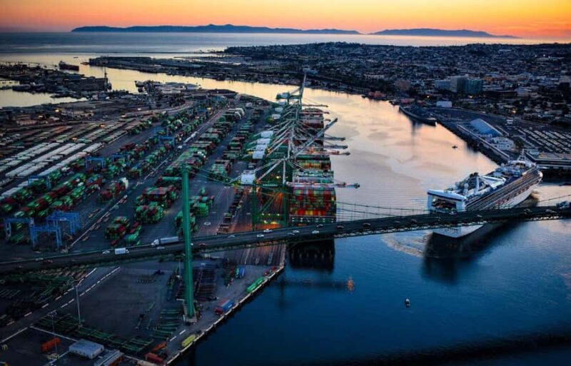 Los Angeles: Sightseers Dream Airplane Tour of the South Bay - Is It Worth The Price?