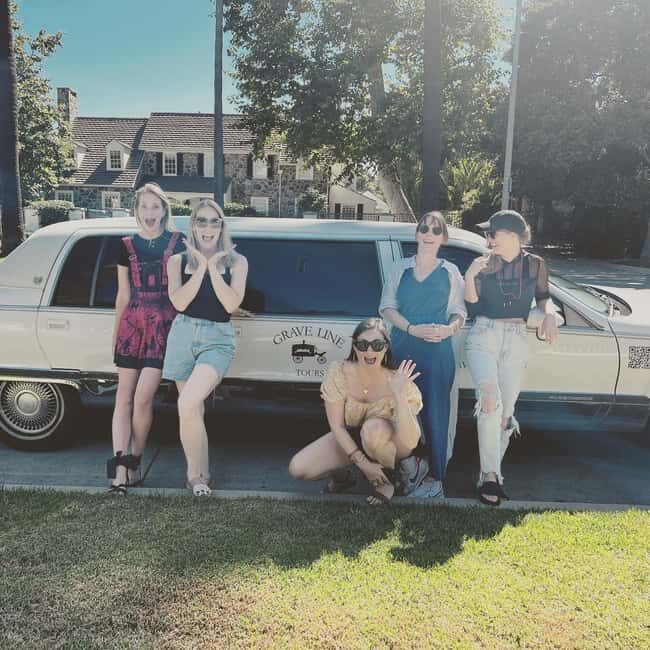 Los Angeles: True Crime Sightseeing Limo Tour - FAQ