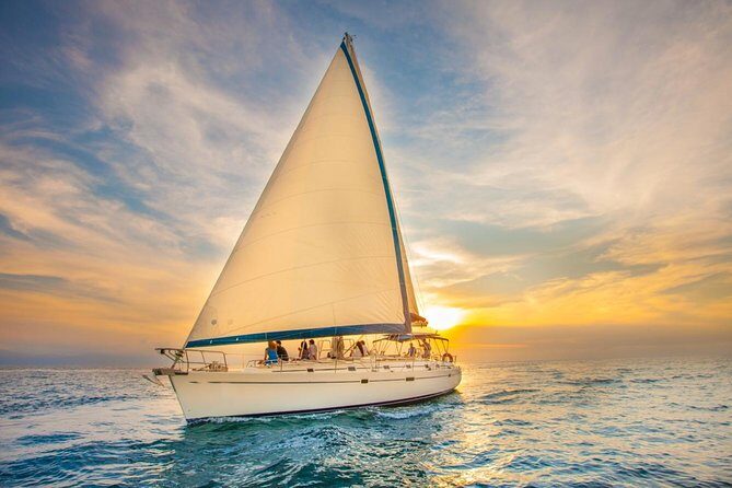Los Cabos Luxury Sunset Sail with Light Appetizers and Open Bar - Final Thoughts: Who Should Consider This Tour?