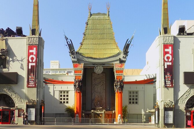 Lost Souls of Hollywood Blvd: a Smartphone Audio Ghost Tour - Trivia and Historical Insights