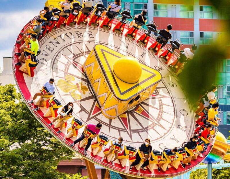 Lotte World Seoul Entry Ticket - Key Points
