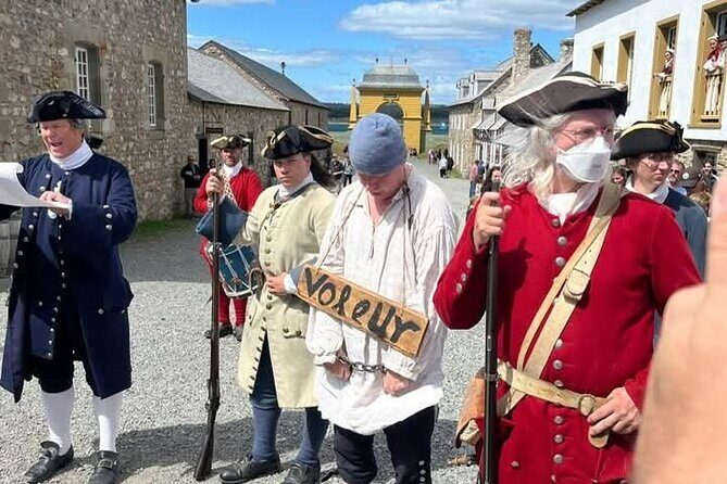 Louisbourg Fortress, Lighthouse and Cliffside Adventure - Practical Tips for Travelers