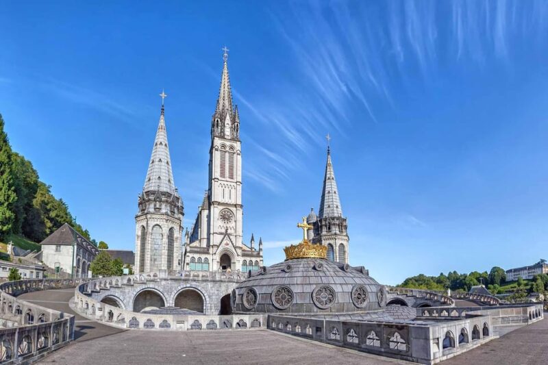 Lourdes: Full Day Private Guided Tour With Castle and Market - Frequently Asked Questions