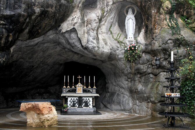 Lourdes Must-see Sites and Sanctuary Private Guided Tour - A Close Look at the Tour Itself