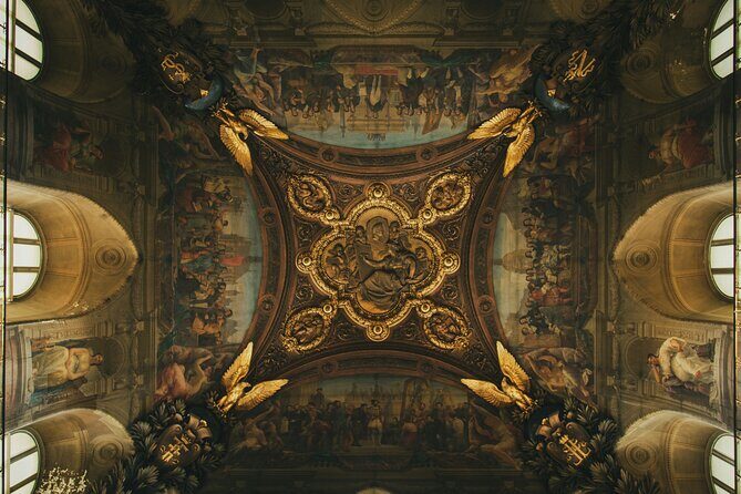 Louvre Art and Mysteries: Guided Experience for 6-people Max - The Experience: What It Feels Like